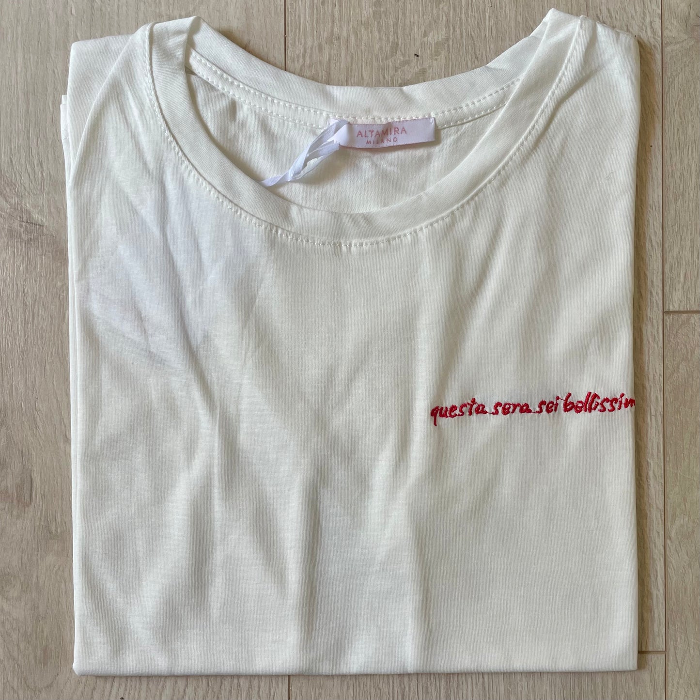 T-shirt Ricamata
