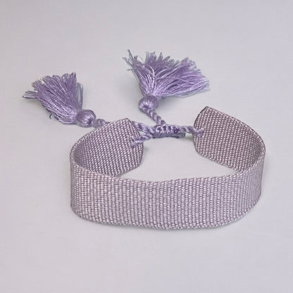 Bracciale ricamato