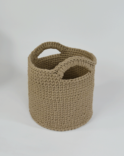 Cesta all'uncinetto